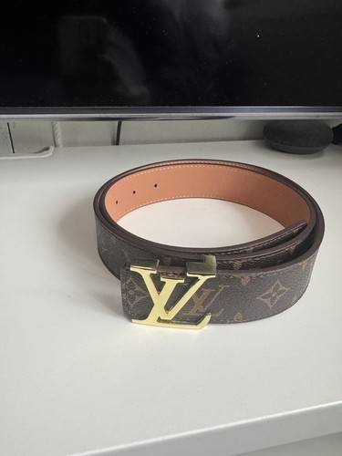 Louis vuitton leather belt - louis,