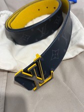 Louis Vuitton LV Initiales