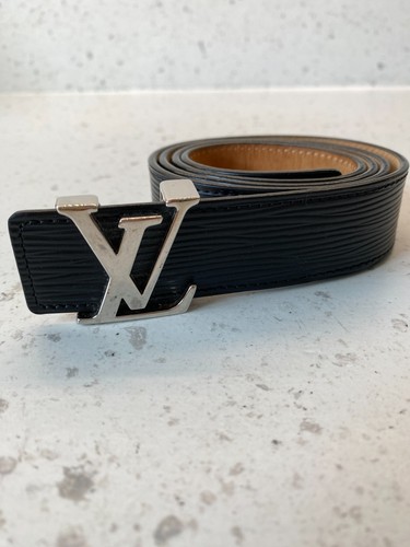 Louis vuitton intials epi - vuitton, lv