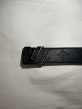 Louis Vuitton Men's Belt